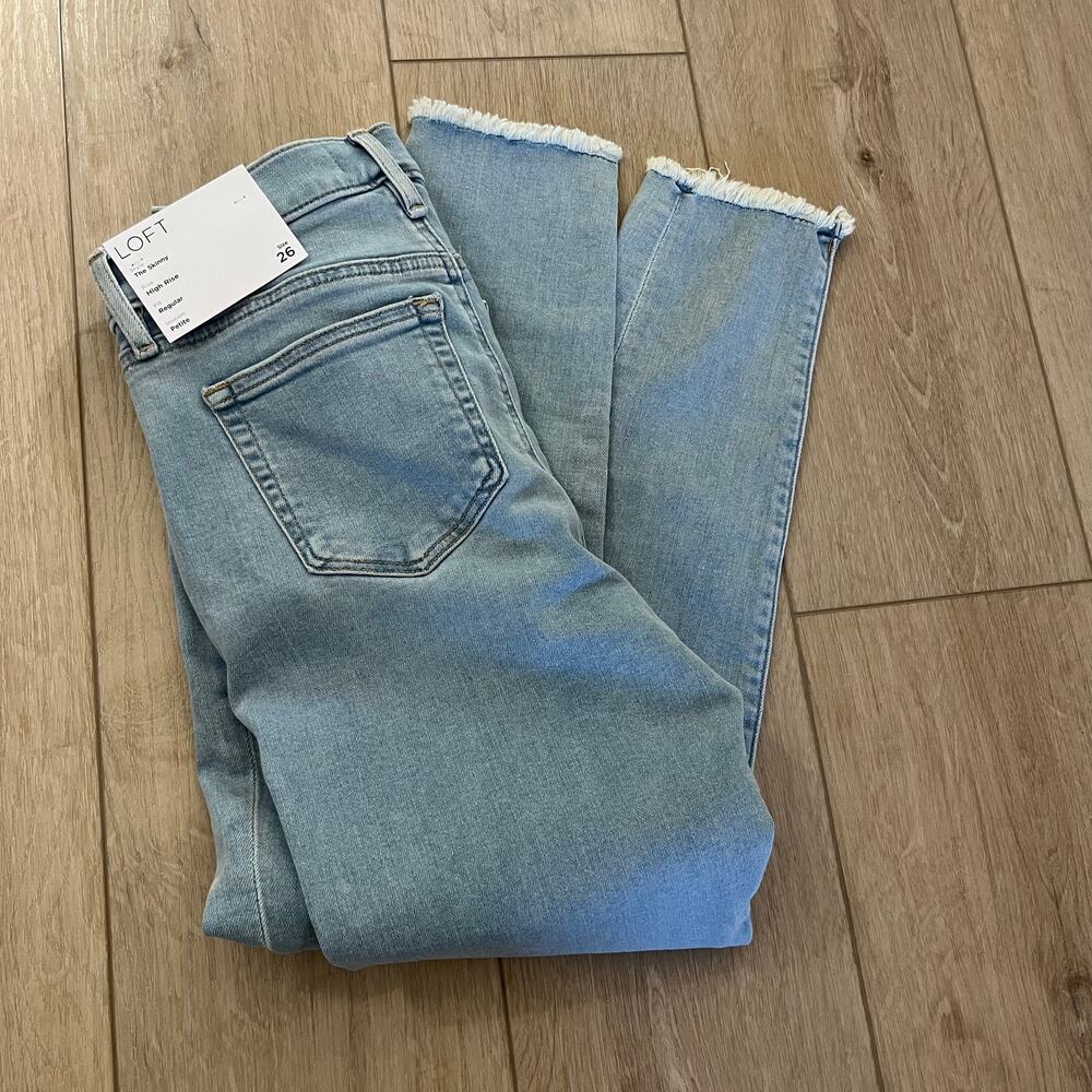 Loft Women’s The High Rise Skinny Petite Size 26